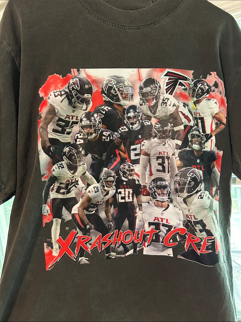 Shaka Wear : Limited Print Atlanta Falcons Graphic Short Sleeve Tee - Black